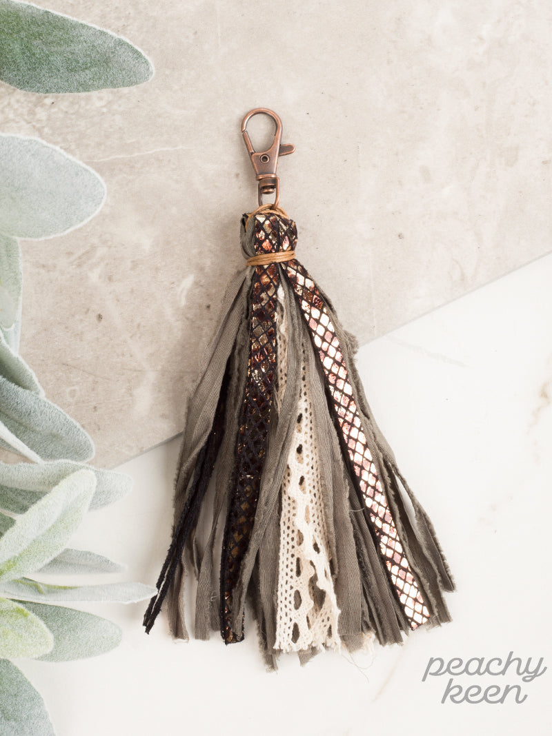 Walk in the Woods Keychain, Forest Green